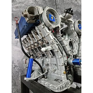 Schnittmustermodell BMW 5.0l V12 M70 Fahrschule V8 V10