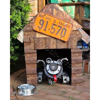 Hundehütte Schrottplatz Kurbelwellen Hund Crankshaft Dog